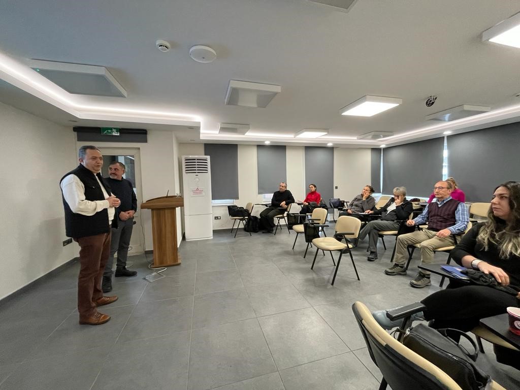 3-4 Şubat 2023 tarihlerinde Odamızda "Maden Mevzuatı Uygulamaları Eğitimi"  düzenlenmiştir.