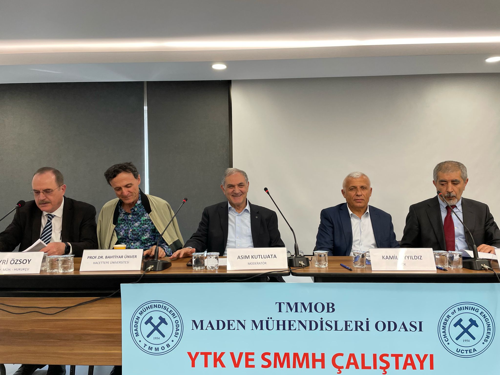 YTK VE SMMH UYGULAMALARINDA YAŞANAN SORUNLAR VE ÇÖZÜM ÖNERİLERİNİN ELE ALINDIĞI “YTK VE SMMH ÇALIŞTAYI” 22 NİSAN 2025 TARİHİNDE ODA GENEL MERKEZİMİZDE BAŞARIYLA GERÇEKLEŞTİRİLMİŞTİR.