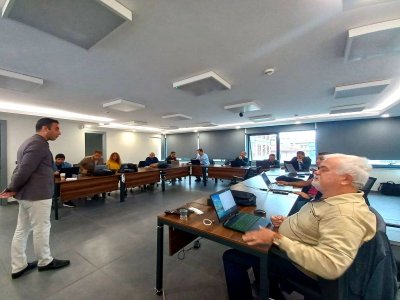 6-7-8 EKİM 2022 TARİHLERİNDE MADEN ARAMA,CEVHER MODELLEME,REZERV HESABI VE MADEN İŞLETME TASARIMI EĞİTİMİ DÜZENLENMİŞTİR.